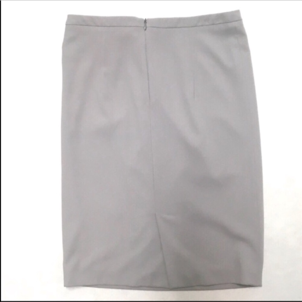 3/$50 Les Copains gray midi pencil skirt 10 Large - Picture 4 of 6